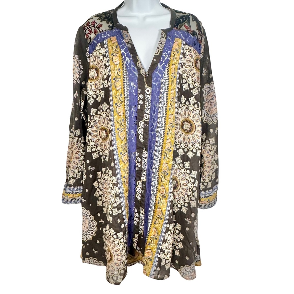 Cyrena Anthropologie Large Bohemian‎ Long Sleeve Button Tunic Top